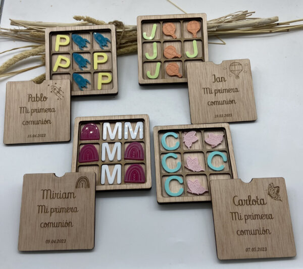 Juego tres en raya con metacrilato